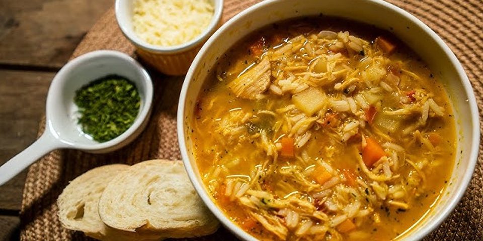Como Fazer Caldo de Galinha Caseiro e Nutritivo A Receita da Vovó capa